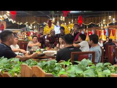 -老滇山寨•云南特色菜•地方菜•民族风情歌舞表演(金碧店)