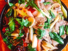 铁板牦牛肉-三兄弟餐吧