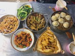 -小民大排档(光谷店)