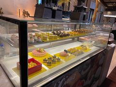 面包甜点陈列柜-大理实力希尔顿酒店•香全日制餐厅