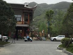 -剑河仰阿莎温泉小镇