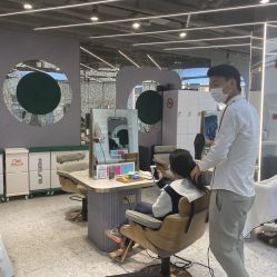 -PE SALON 