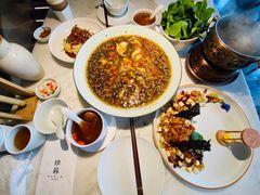 -初蓉丨遇见新川菜(亲贤街荣耀店)
