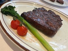 -马克西姆俄罗斯餐厅(通亚街店)