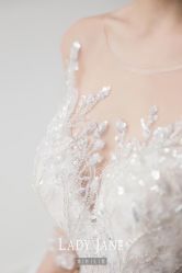 -Lady  Jane高端婚纱礼服馆