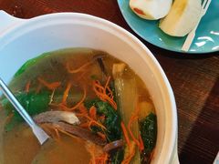 -春天里餐厅·云南创意菜特色美食(束河店)