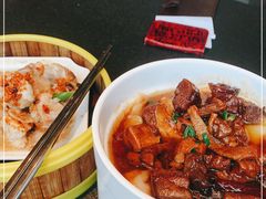 -蝴蝶里·粤菜·点心(滨江龙湖店)
