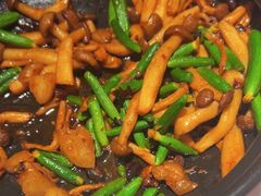 -谭厨中山传家菜.乳鸽.脆鲩鱼(华强北中航城店)