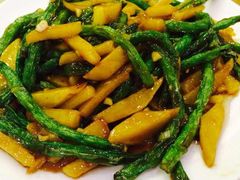 刀豆烧土豆-东北农家小院(定西路店)