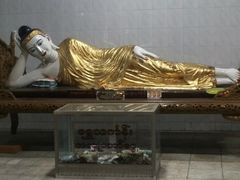 -ခြောက်ထပ်ကြီးရွှေသာလျောင်းဘုရားကြီး