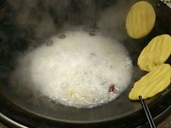 -船梆煮•蒸汽海鲜·生腌干蒸(五四广场店)
