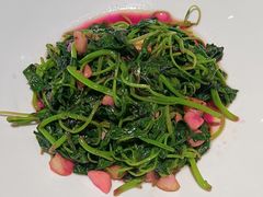 -黄泥岗·地道湖北菜(奥特莱斯店)