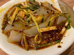 -顺溜·手工刀削面·黑金店(铜锣湾店)