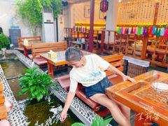 -丽江庭院之爱在路上(西单店)