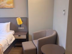 -如家精选酒店(苏州火车站万达广场地铁站店)