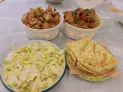 -何适山庄 ·可团建(水长城P2停车场店)