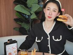 -必胜客(环球店)