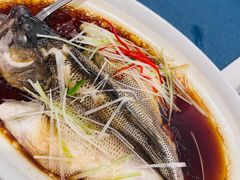 -满江红四季餐厅 · 国家五钻级酒家(新纪元大酒店店)