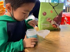 -三只松鼠(青岛万象城店)