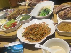 -哈啾嗨·新概念蒙餐(红星新城店)