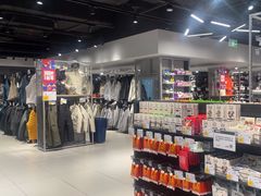 -迪卡侬(环球港店)