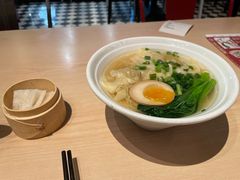 云吞港式汤面-避风塘(宝山万达店)