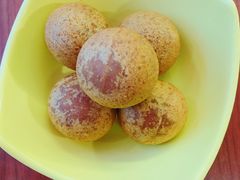 -BHC炸鸡(明洞总店)