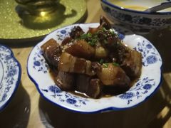 喜洋洋红烧肉-喜洋洋蟹庄(阳澄湖店)