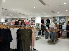 -优衣库(长沙银盆岭万达广场店)