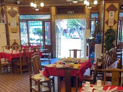 -山城年华老火锅(玉林店)