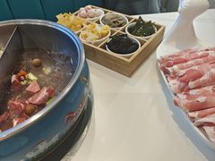 -汗腾格里·风味餐厅(新疆驻京办店)