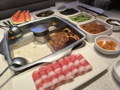 -海底捞火锅(杭州庆春路夜宵主题店)