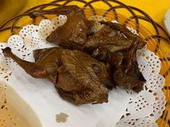 乳鸽-顺德新鲜猪杂粥(第九分店)