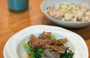 Dried Beef Stir-fried with Broccoli Rabe