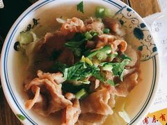 -肖四女乐山跷脚牛肉(世博源店)