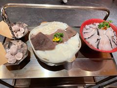 -左庭右院鲜牛肉火锅(七宝领展广场店)