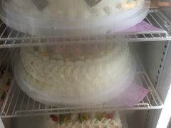 -红宝石·鲜奶小方·海派西点房(金杨店)