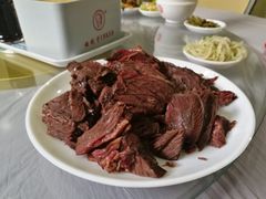 -闫家驴肉老店(华电一校店)
