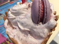 马卡龙草莓芝士-DQ·蛋糕·冰淇淋(虹口龙之梦店)