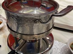 -龙鲜会·澳门生鲜火锅(诚品店)