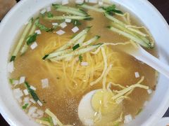 -服务大楼冷面(延大店)