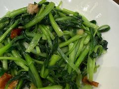 -黄泥岗·地道湖北菜(奥特莱斯店)