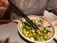 -吃城都·鱼蛙火锅(西玉龙街店)