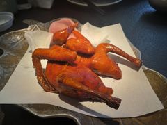 -蝴蝶里·粤菜·点心(滨江龙湖店)