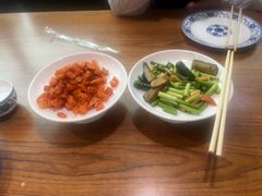-方国老头包子·39年威海本地老字号•小船海鲜疙瘩汤
