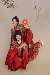 -纪梵希旅拍婚纱摄影(大连总店)