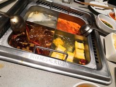 -海底捞火锅(金山百联店)