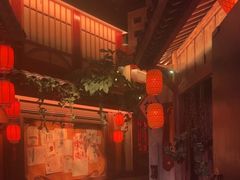 -暴风岛沉浸式体验馆(百联世纪店)