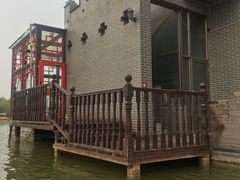 -红莲湖