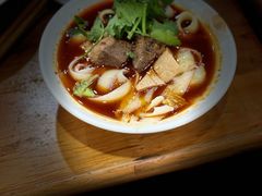 红烧牛肉刀削-华兴街自力面店